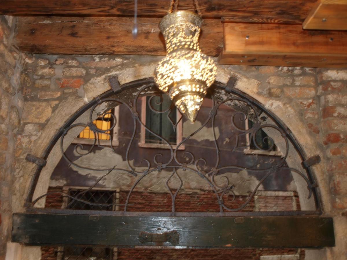 Al Pozzo Dei Scoacamini, 100 M From San Marco, Ground Floor Leilighet Venezia Eksteriør bilde